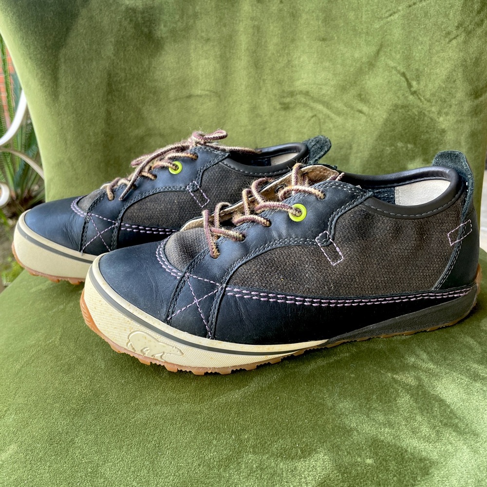 Sorel NL1610-255 Mackenzie Outdoor Hiking Shoes Size 7/7.5/8 *read description